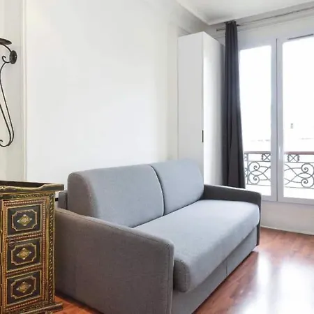 Parisian 2 Bedrooms Marais - Bastille Apartment *