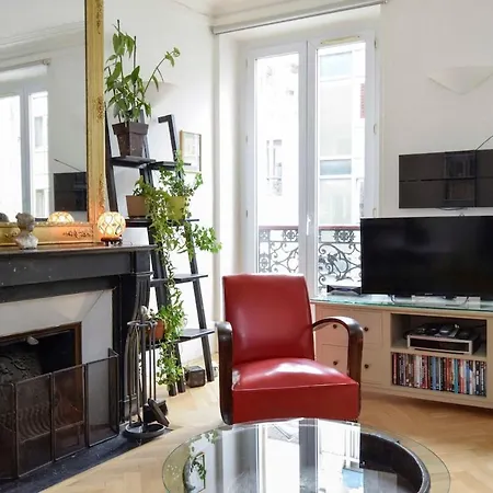 Parisian 2 Bedrooms Marais - Bastille Parigi